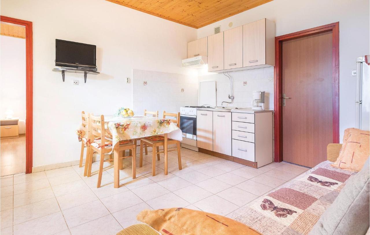 Awesome Apartment In Pula With Wifi Εξωτερικό φωτογραφία