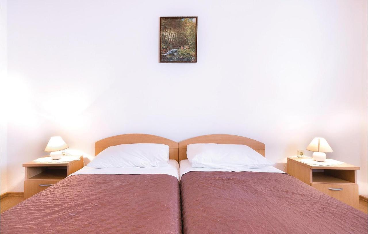 Awesome Apartment In Pula With Wifi Εξωτερικό φωτογραφία