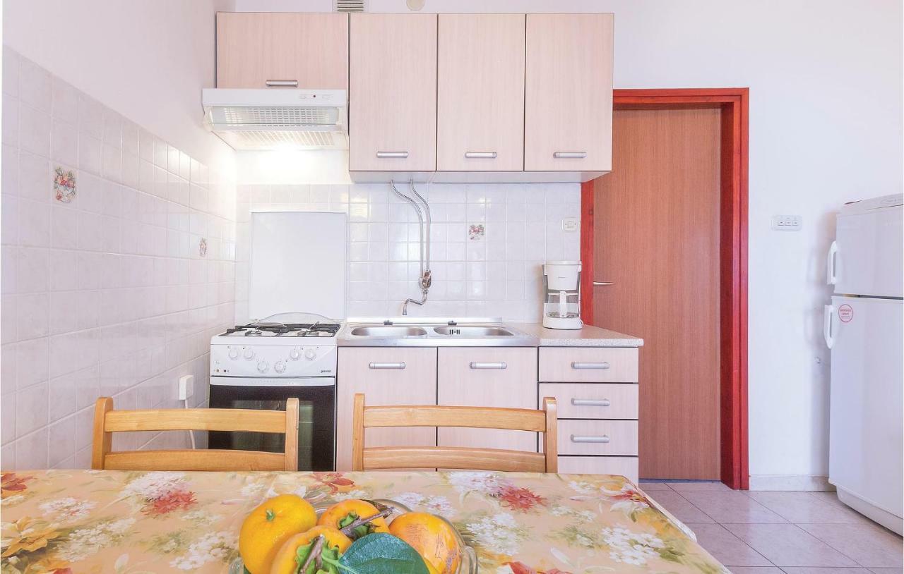 Awesome Apartment In Pula With Wifi Εξωτερικό φωτογραφία